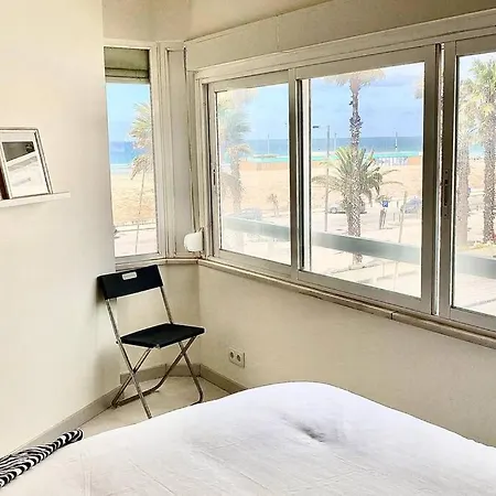 Charming & Spacious Sea Front Appartement Costa da Caparica