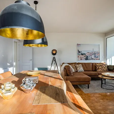 Charming & Spacious Sea Front Appartement Costa da Caparica