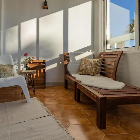 Charming & Spacious Sea Front Appartement Costa da Caparica