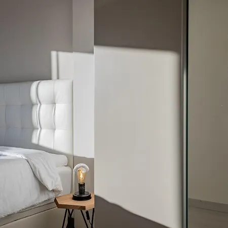 Charming & Spacious Sea Front Appartement *