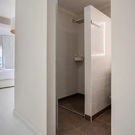 Appartement Charming & Spacious Sea Front *