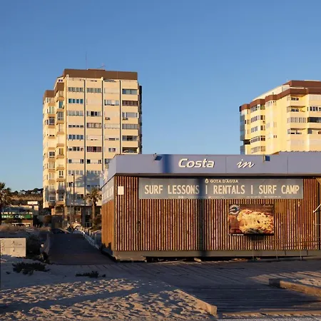 Charming & Spacious Sea Front Costa da Caparica